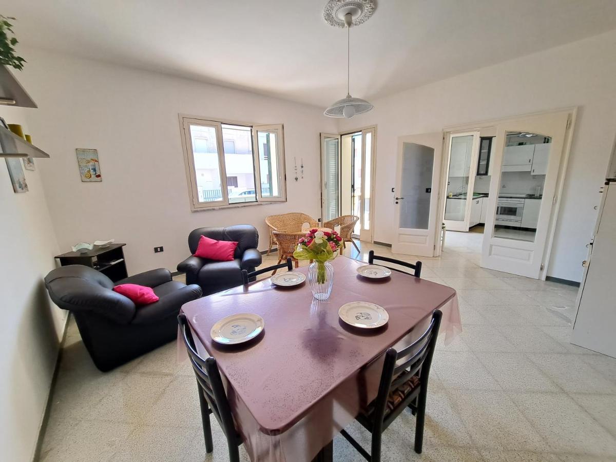 Casa Vittorio A 100M Dalla Sabbia Lido Marini Exterior foto